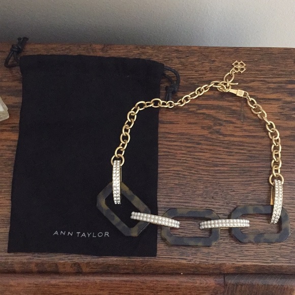 Ann Taylor Jewelry - Ann Taylor Necklace
